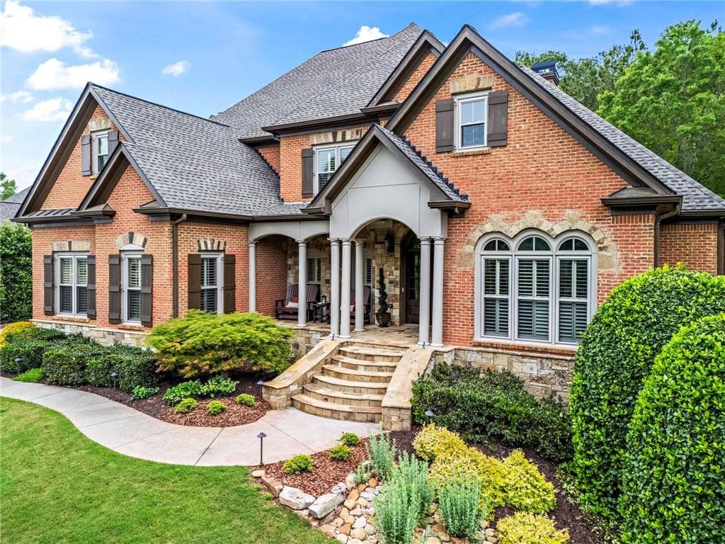 5 bedroom, 6 bathroom, 7,416 sq ft single family residence for sale at 31 Brownson Court, Acworth, GA 30101 — photo 2