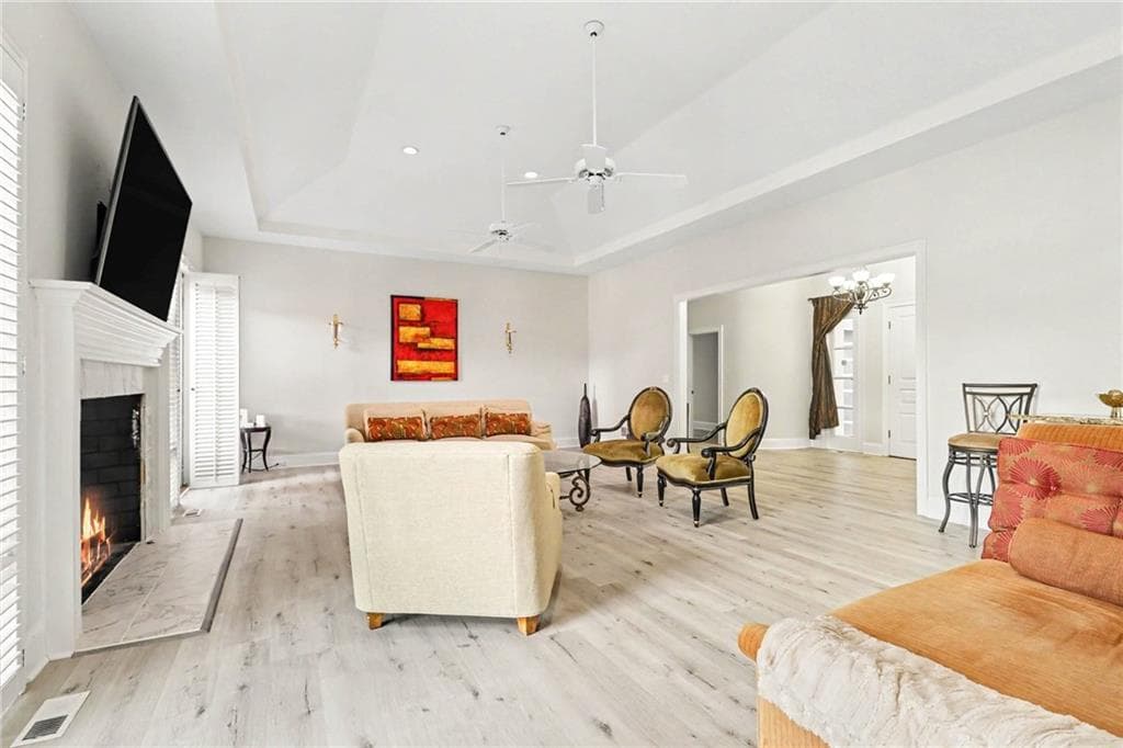 6 bedroom, 7 bathroom, 5,391 sq ft single family residence for sale at 1126 Wedgefield Drive, Marietta, GA 30064 — photo 7