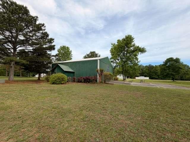 single family residence for sale at 3650 Spring Valley Drive, Loganville, GA 30052 — photo 2