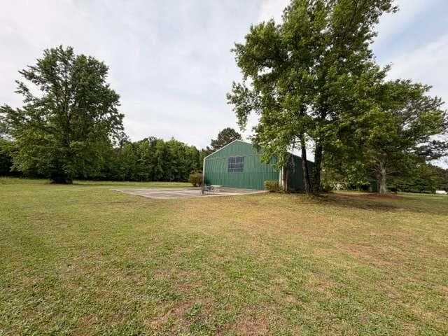 single family residence for sale at 3650 Spring Valley Drive, Loganville, GA 30052 — photo 5