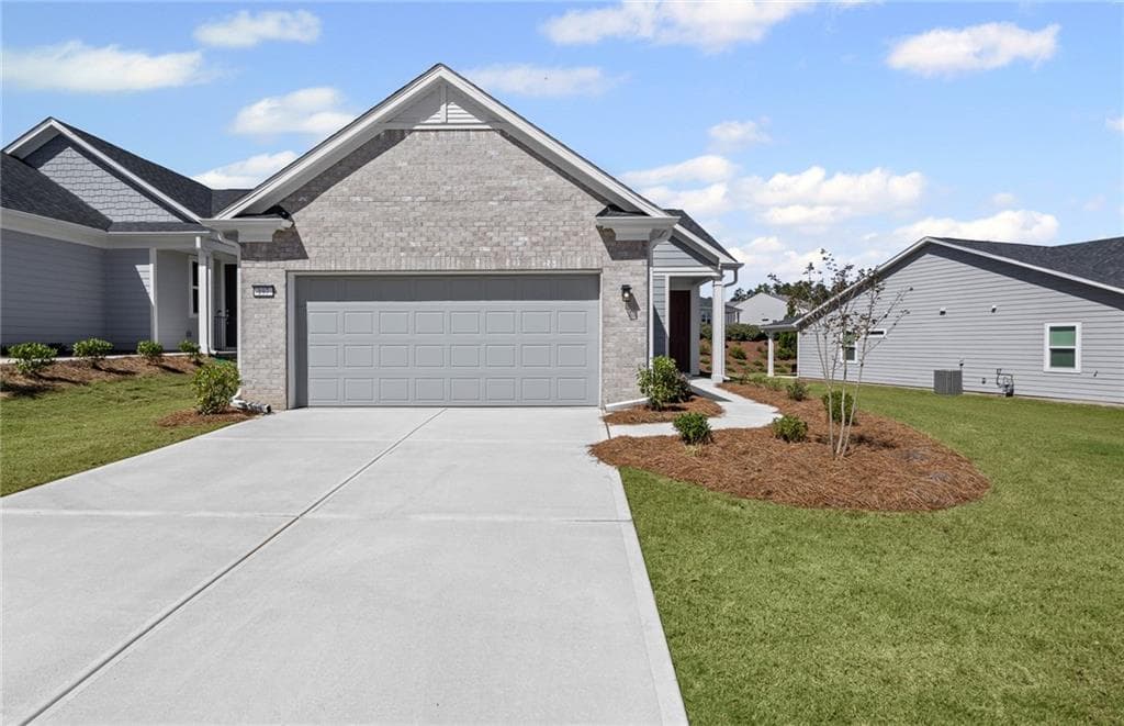3 bedroom, 2 bathroom, 1,198 sq ft single family residence for sale at 197 Ravenna Drive, Griffin, GA 30223
