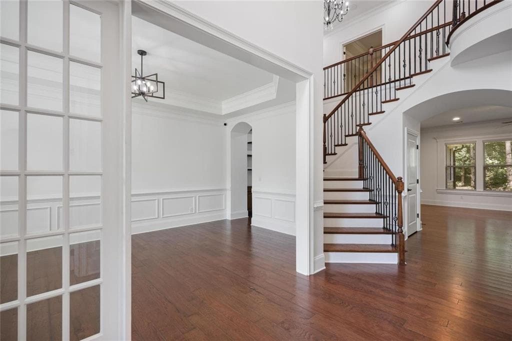 5 bedroom, 4 bathroom, 4,146 sq ft single family residence for sale at 3936 Dahlwiny Court, Sandy Springs, GA 30350 — photo 6