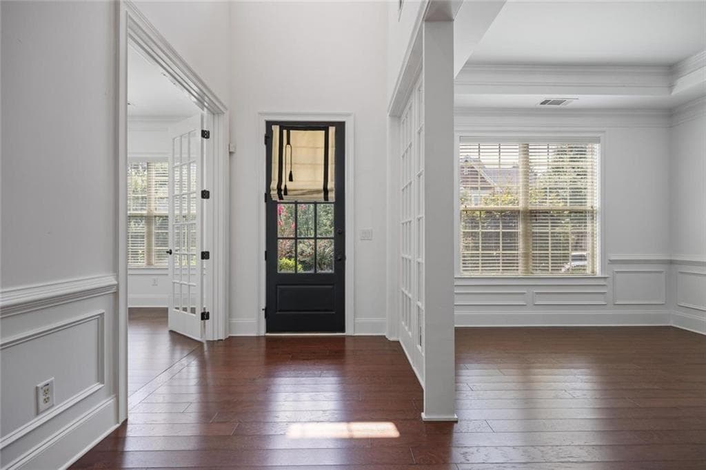 5 bedroom, 4 bathroom, 4,146 sq ft single family residence for sale at 3936 Dahlwiny Court, Sandy Springs, GA 30350 — photo 7
