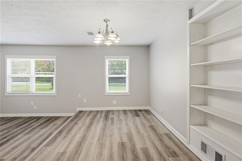 2 bedroom, 2 bathroom, 1,460 sq ft single family residence for sale at 620 Smithstone Road, Marietta, GA 30067 — photo 7