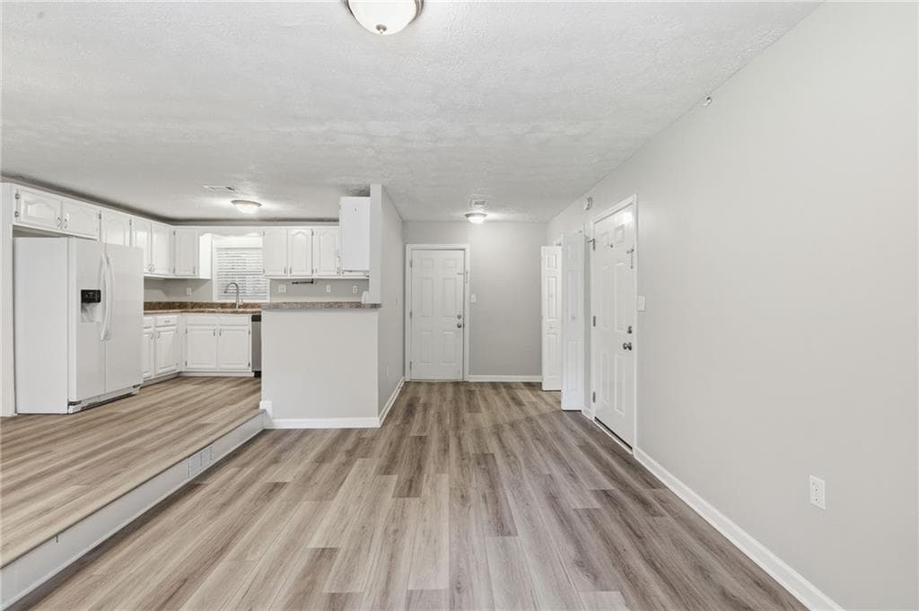 2 bedroom, 2 bathroom, 1,460 sq ft single family residence for sale at 620 Smithstone Road, Marietta, GA 30067 — photo 9