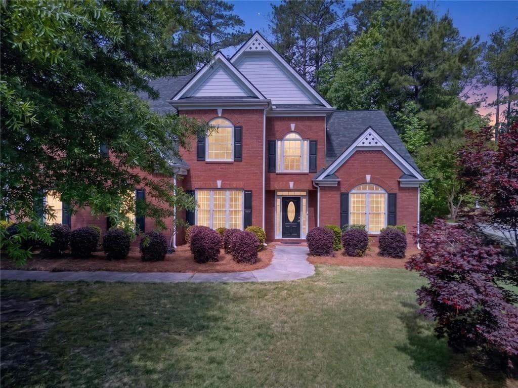 4 bedroom, 3 bathroom, 2,865 sq ft single family residence for sale at 1011 Chestnut Creek Drive, Villa Rica, GA 30180 — photo 2
