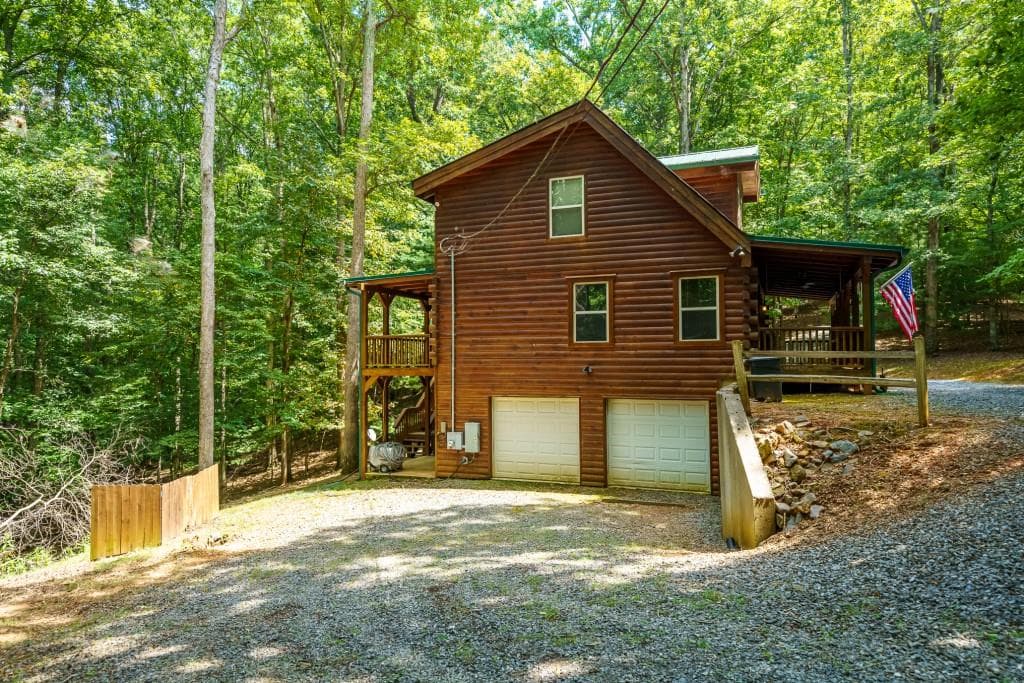 3 bedroom, 3 bathroom, 2,072 sq ft single family residence for sale at 114 Rockingham Way, Ellijay, GA 30540 — photo 7