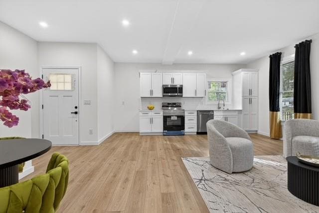 3 bedroom, 2 bathroom, 1,270 sq ft townhouse for sale at 1240 Campbellton Road A, Atlanta, GA 30310 — photo 5