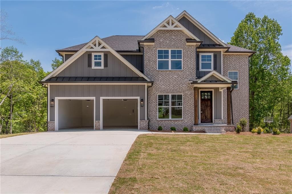 5 bedroom, 3 bathroom, 2,547 sq ft single family residence for sale at 6073 Rockingham Way, Gainesville, GA 30506 — photo 3