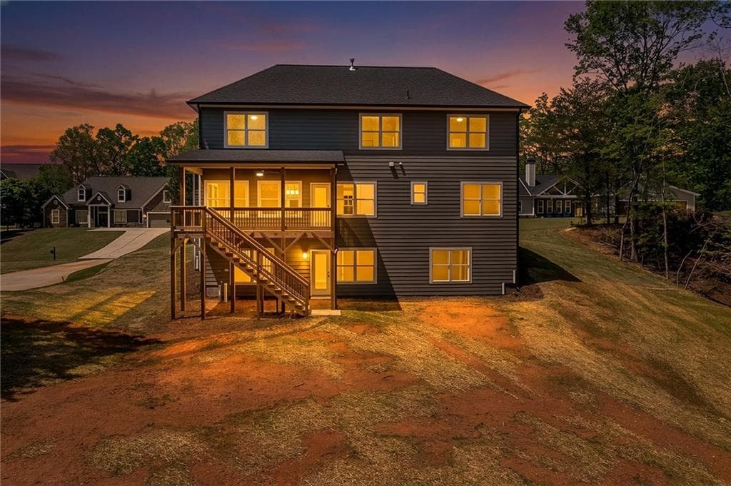 5 bedroom, 3 bathroom, 2,547 sq ft single family residence for sale at 6073 Rockingham Way, Gainesville, GA 30506 — photo 4