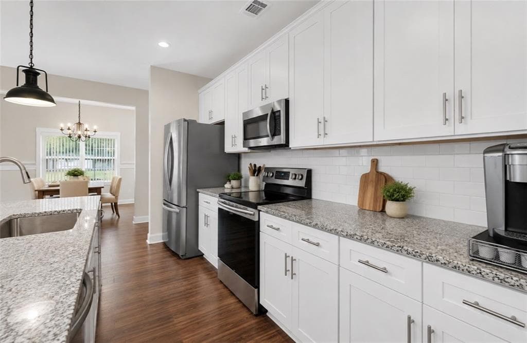 4 bedroom, 2 bathroom, 2,648 sq ft single family residence for sale at 3670 Davis Academy Road, Rutledge, GA 30663 — photo 9