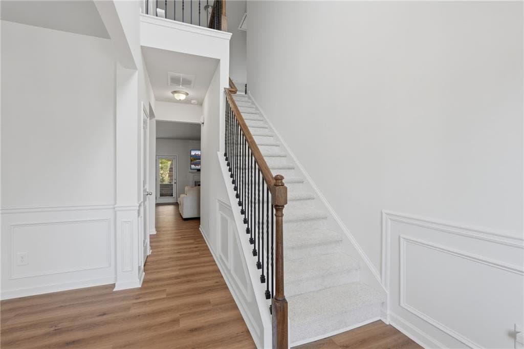 4 bedroom, 3 bathroom, 2,573 sq ft single family residence under contract at 5565 Banner Boulevard, Cumming, GA 30028 — photo 5