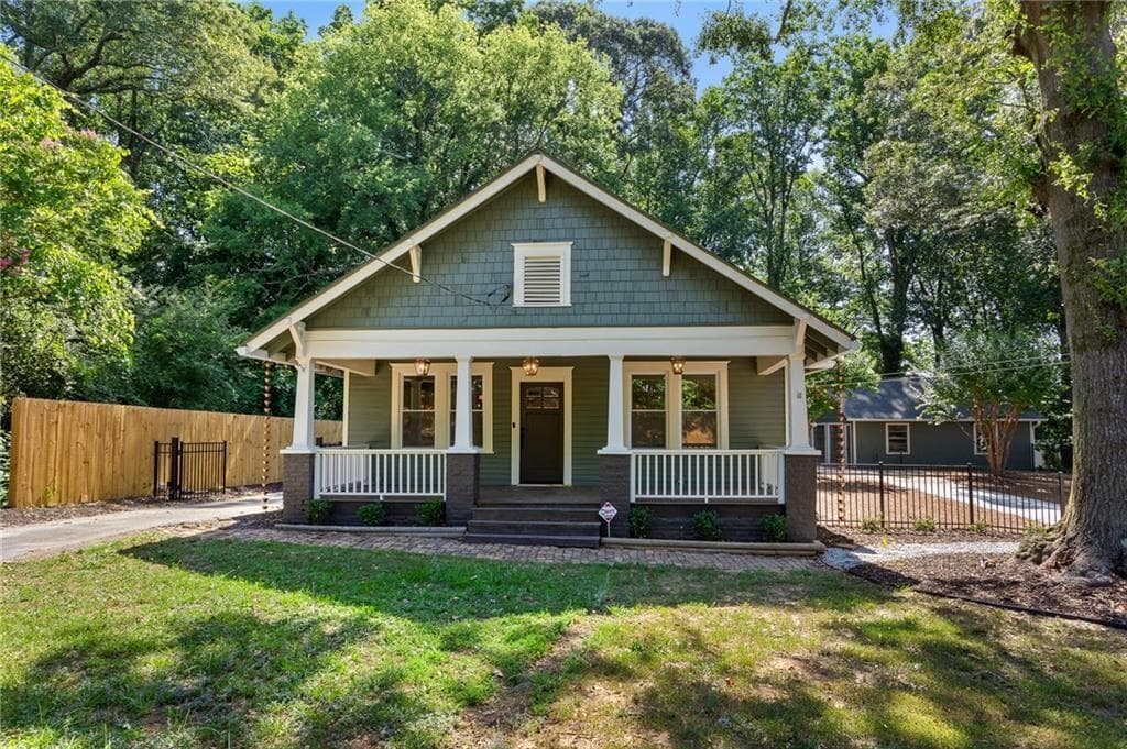 3 bedroom, 2 bathroom, 4,855 sq ft single family residence for rent at 4435 Oakdale Road, Smyrna, GA 30080 for $3,500 a month — photo 1 of 39
