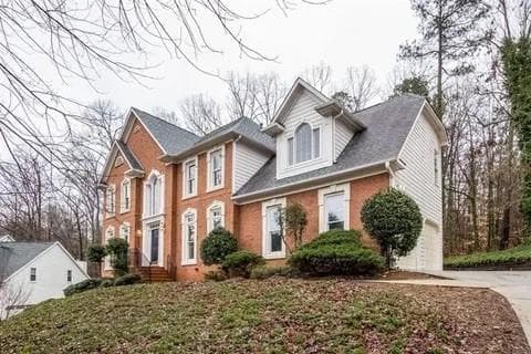4 bedroom, 3 bathroom, 3,816 sq ft single family residence under contract at 2040 Putnam Point, Lawrenceville, GA 30044 — photo 3