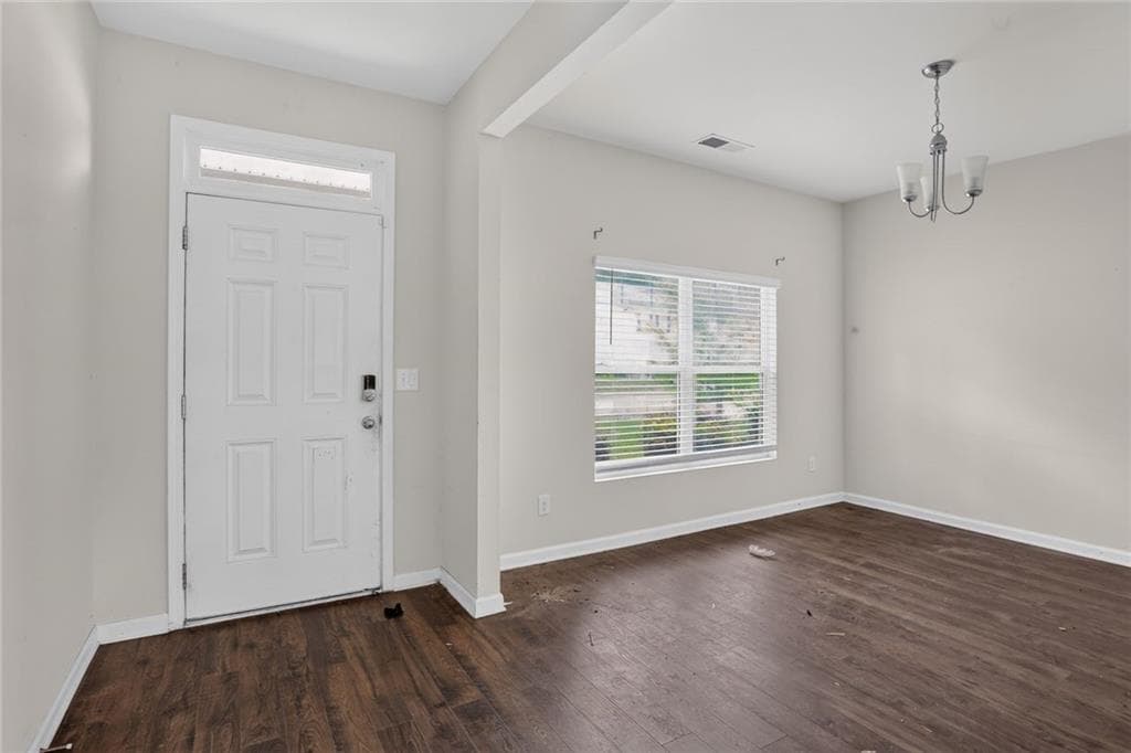 5 bedroom, 3 bathroom, 3,044 sq ft single family residence for sale at 1737 Alford Drive, Jonesboro, GA 30236 — photo 5