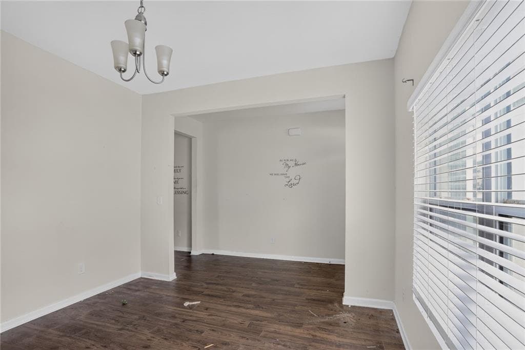 5 bedroom, 3 bathroom, 3,044 sq ft single family residence for sale at 1737 Alford Drive, Jonesboro, GA 30236 — photo 6