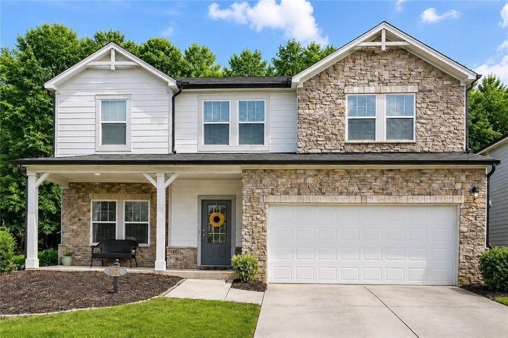 4 bedroom, 3 bathroom, 2,550 sq ft single family residence for sale at 1924 Azure Grove Court, Marietta, GA 30008