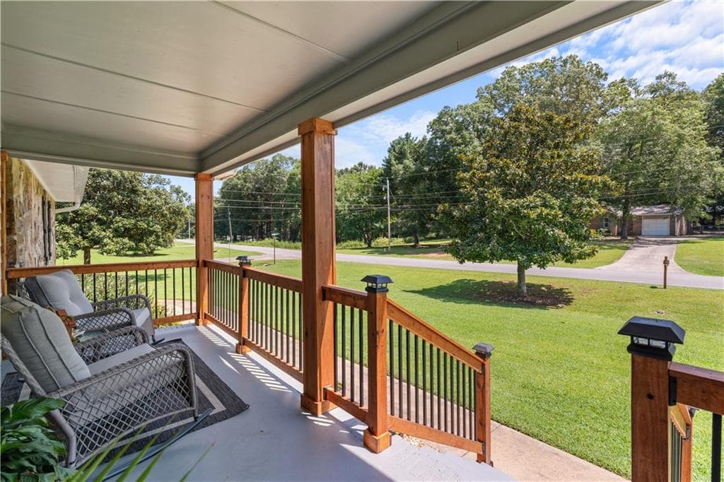 3 bedroom, 2 bathroom, 1,677 sq ft single family residence under contract at 23 Oakwood Drive, Cedartown, GA 30125 — photo 6