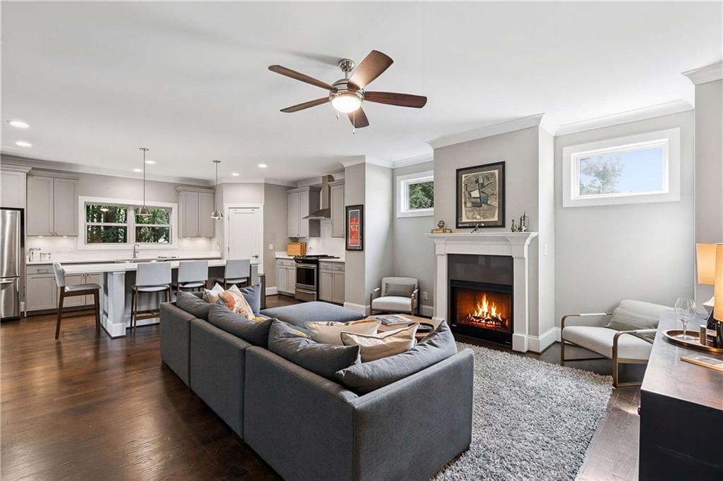 5 bedroom, 5 bathroom, 3,431 sq ft single family residence for sale at 2814 Silver Hill Terrace, Atlanta, GA 30316 — photo 9