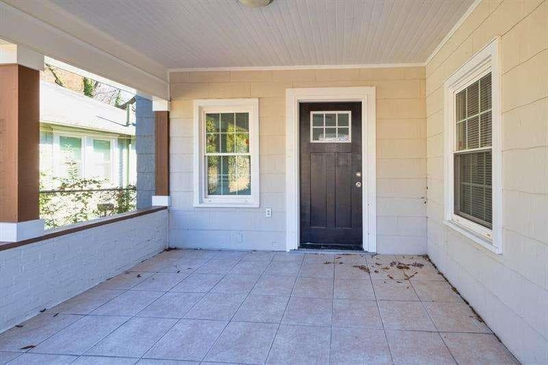 2 bedroom, 1 bathroom, 980 sq ft single family residence for sale at 2506 Maple Street, East Point, GA 30344 — photo 3