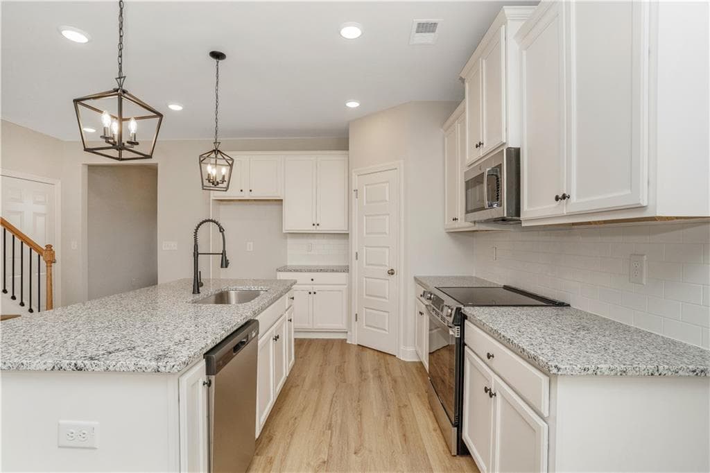 5 bedroom, 5 bathroom, 2,676 sq ft single family residence for sale at 26 Glengarry Ct Lot 239, Adairsville, GA 30103 — photo 6