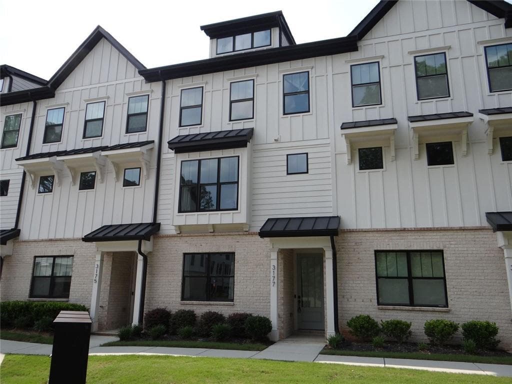 3 bedroom, 4 bathroom townhouse for rent at 3177 Kincaid Drive, Decatur, GA 30033 for $3,250 a month — photo 3