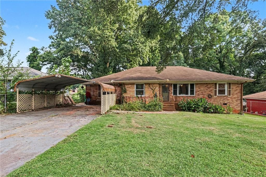 3 bedroom, 3 bathroom, 1,880 sq ft single family residence for sale at 1638 Flintwood Drive, Atlanta, GA 30316 — photo 1 of 31
