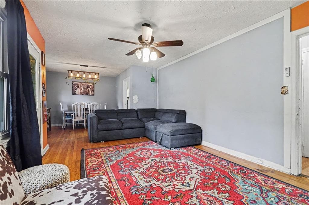 3 bedroom, 3 bathroom, 1,880 sq ft single family residence for sale at 1638 Flintwood Drive, Atlanta, GA 30316 — photo 10