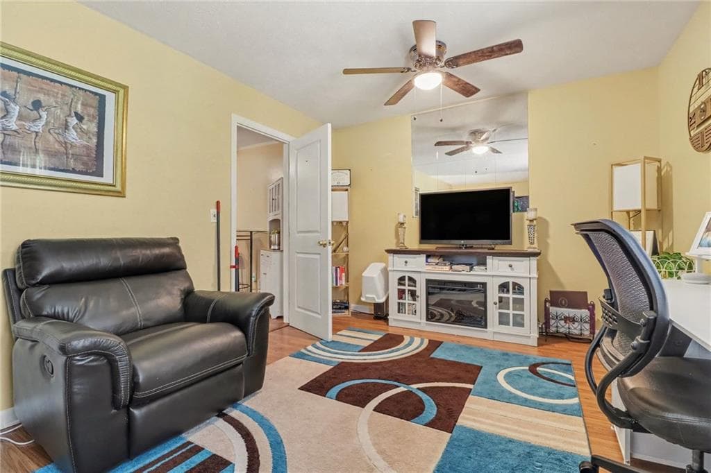 3 bedroom, 3 bathroom, 1,551 sq ft single family residence for sale at 3960 Emerald North Drive, Decatur, GA 30035 — photo 10