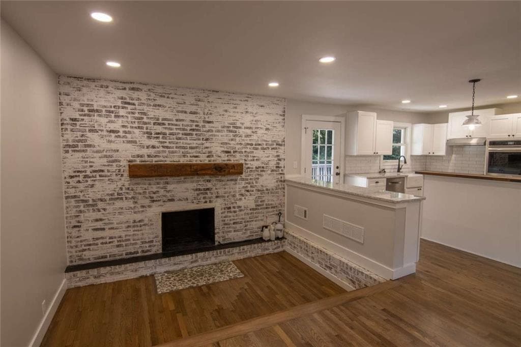 3 bedroom, 3 bathroom, 1,650 sq ft single family residence under contract at 930 Honeysuckle Trail, Winder, GA 30680 — photo 4