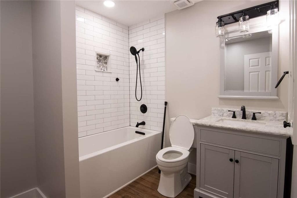 3 bedroom, 3 bathroom, 1,650 sq ft single family residence under contract at 930 Honeysuckle Trail, Winder, GA 30680 — photo 6