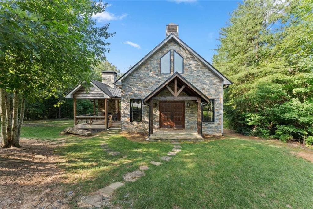 3 bedroom, 6 bathroom single family residence for sale at 4061 Historic Old Highway 441, Clarkesville, GA 30523 — photo 5