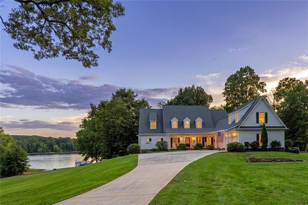 5 bedroom, 5 bathroom, 6,230 sq ft single family residence for sale at 53 Winterhawk Cove, Dawsonville, GA 30534