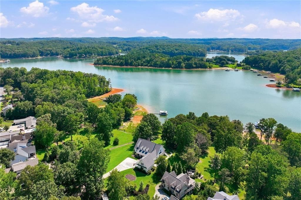 5 bedroom, 5 bathroom, 6,230 sq ft single family residence for sale at 53 Winterhawk Cove, Dawsonville, GA 30534 — photo 10