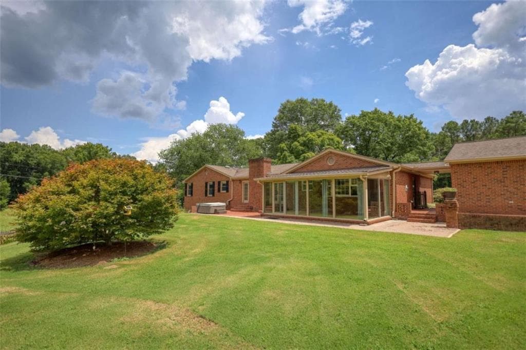 5 bedroom, 4 bathroom, 3,996 sq ft single family residence for sale at 3331 Highway 213, Mansfield, GA 30055 — photo 6