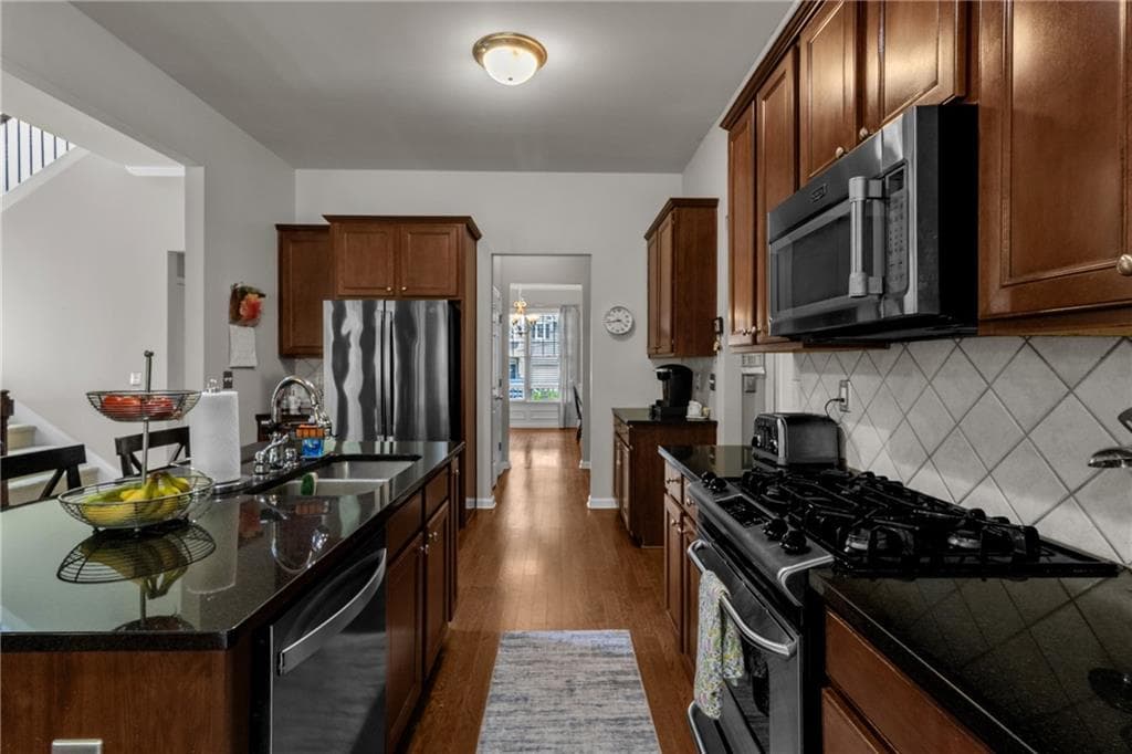 3 bedroom, 3 bathroom, 2,653 sq ft single family residence for sale at 9140 Dover Street, Lithia Springs, GA 30122 — photo 10