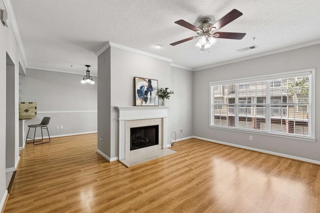 3 bedroom, 3 bathroom, 1,780 sq ft condominium for sale at 1112 Woodland Lane, Alpharetta, GA 30009 — photo 2