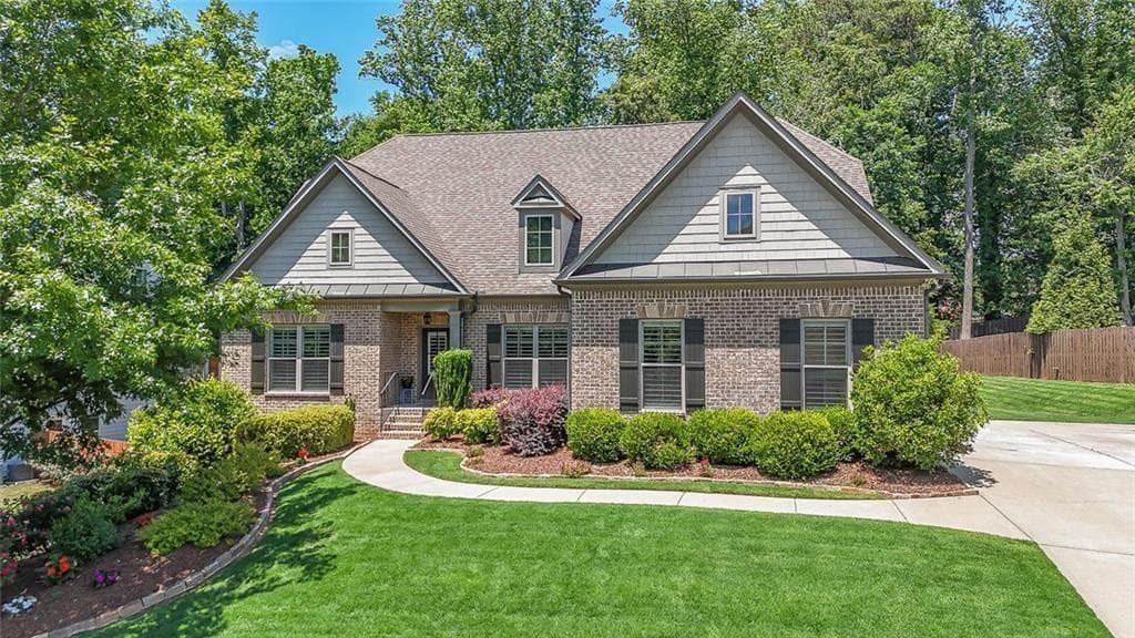 4 bedroom, 3 bathroom, 2,477 sq ft single family residence for sale at 6985 Concord Mountain Trail, Cumming, GA 30028 — photo 1 of 51
