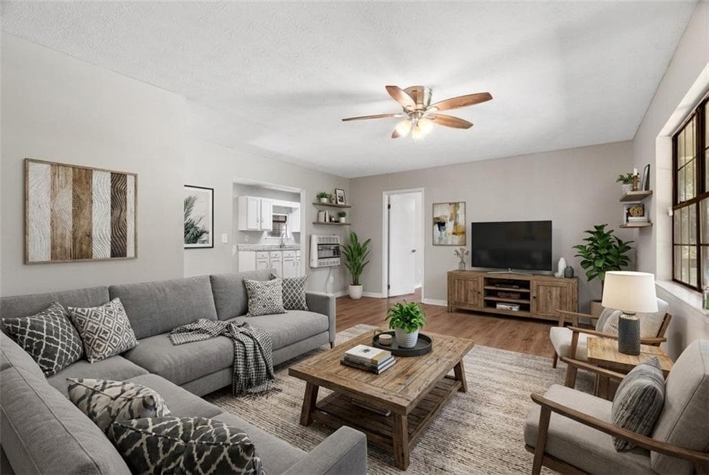 3 bedroom, 2 bathroom, 1,200 sq ft single family residence for sale at 1425 Resaca Lafayette Road, Resaca, GA 30735 — photo 2