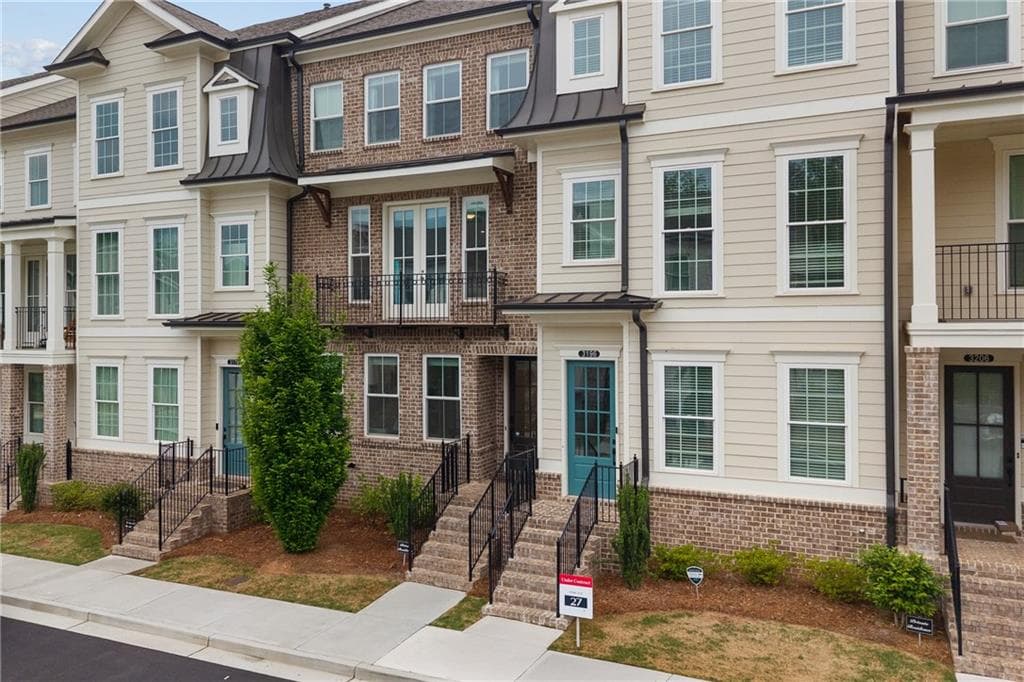 3 bedroom, 4 bathroom, 2,111 sq ft townhouse for sale at 3186 Moor View Road #26, Duluth, GA 30096 — photo 7