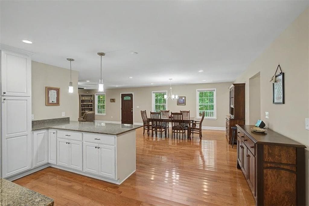 4 bedroom, 3 bathroom, 3,534 sq ft single family residence under contract at 1141 Buttermilk Road, Cave Spring, GA 30124 — photo 10