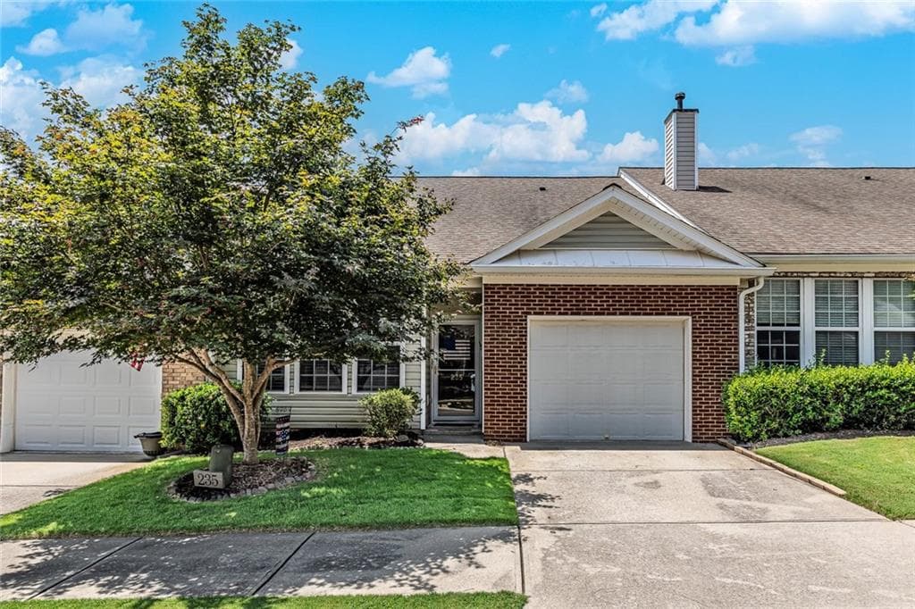 2 bedroom, 2 bathroom, 1,278 sq ft condominium for sale at 235 Riverstone Place, Canton, GA 30114