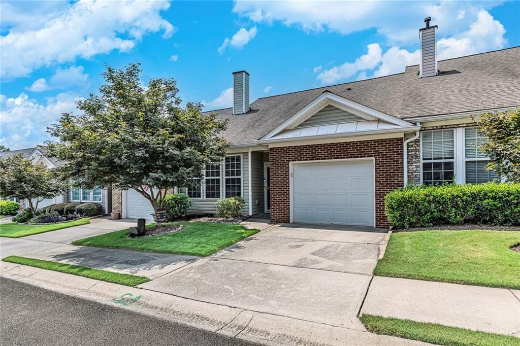 2 bedroom, 2 bathroom, 1,278 sq ft condominium for sale at 235 Riverstone Place, Canton, GA 30114 — photo 2