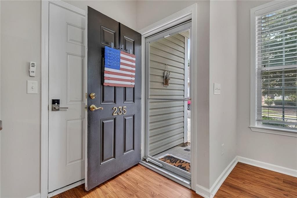 2 bedroom, 2 bathroom, 1,278 sq ft condominium for sale at 235 Riverstone Place, Canton, GA 30114 — photo 5