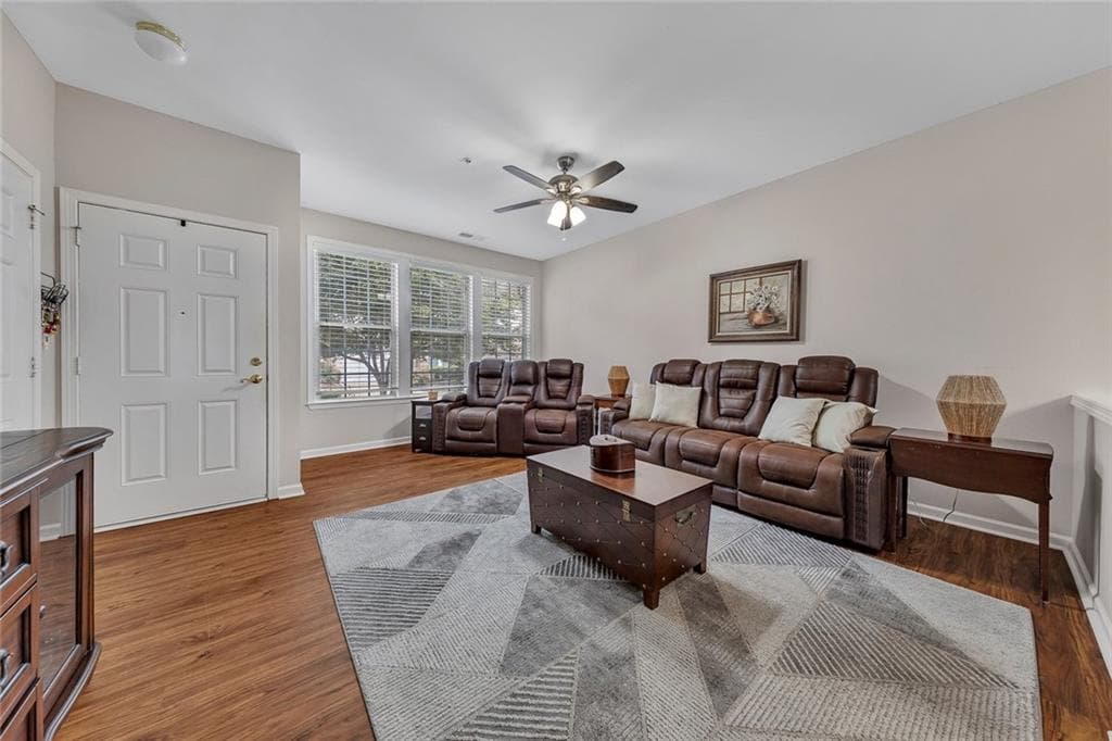 2 bedroom, 2 bathroom, 1,278 sq ft condominium for sale at 235 Riverstone Place, Canton, GA 30114 — photo 7