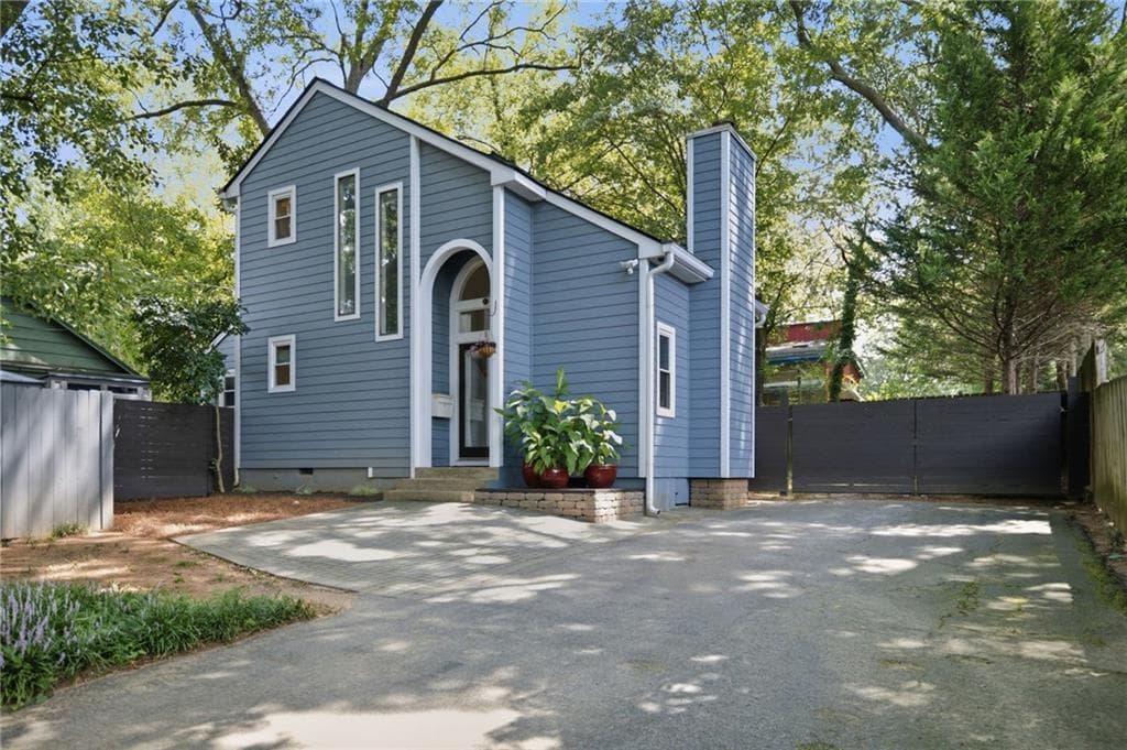 2 bedroom, 2 bathroom single family residence for sale at 505 Oakdale Road, Atlanta, GA 30307 — photo 3