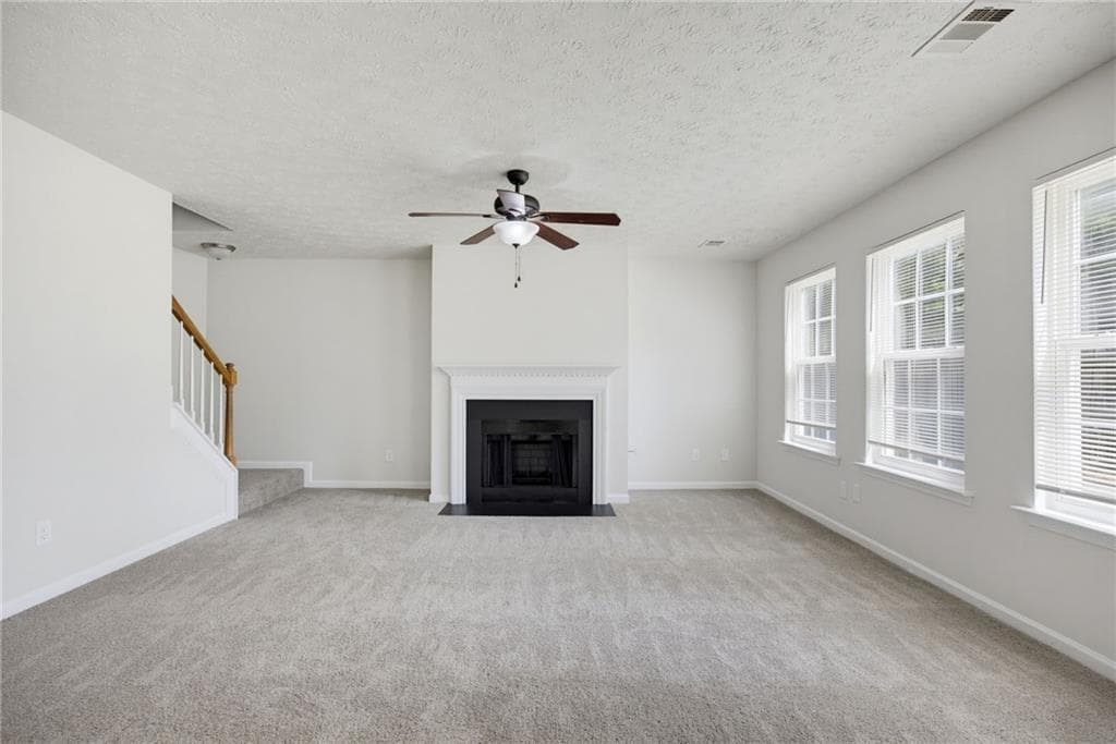 4 bedroom, 3 bathroom, 2,279 sq ft single family residence under contract at 1274 Matt Moore Court, Lithia Springs, GA 30122 — photo 9
