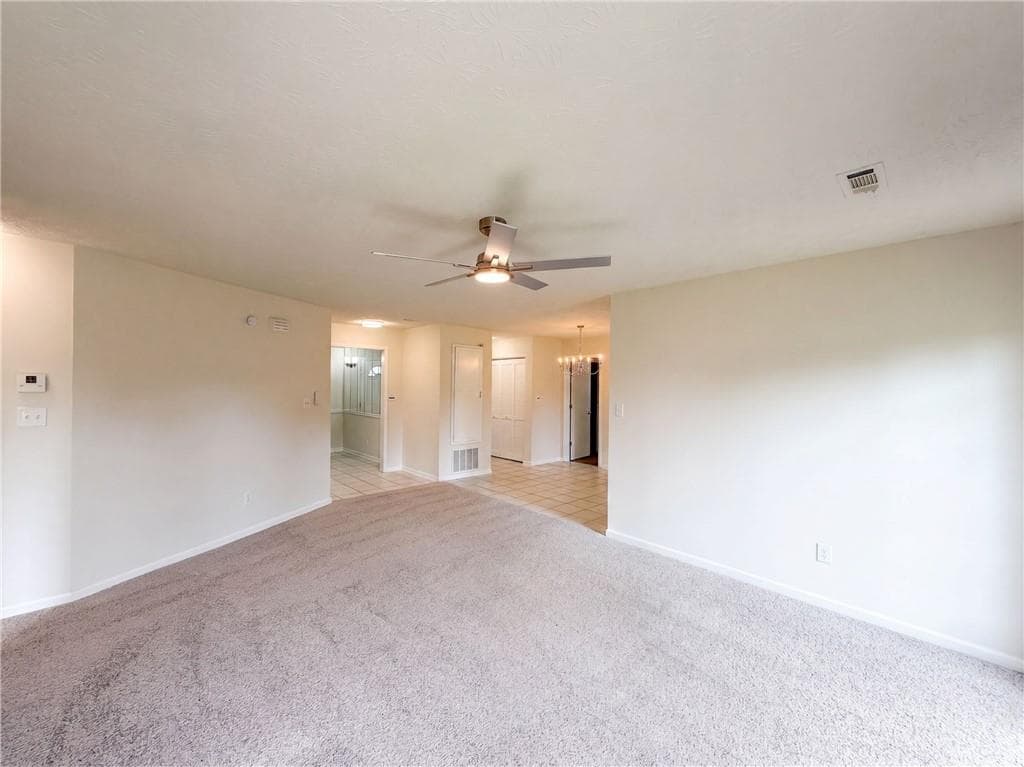 3 bedroom, 2 bathroom, 1,234 sq ft single family residence under contract at 6120 Dorchester Drive, Rex, GA 30273 — photo 9
