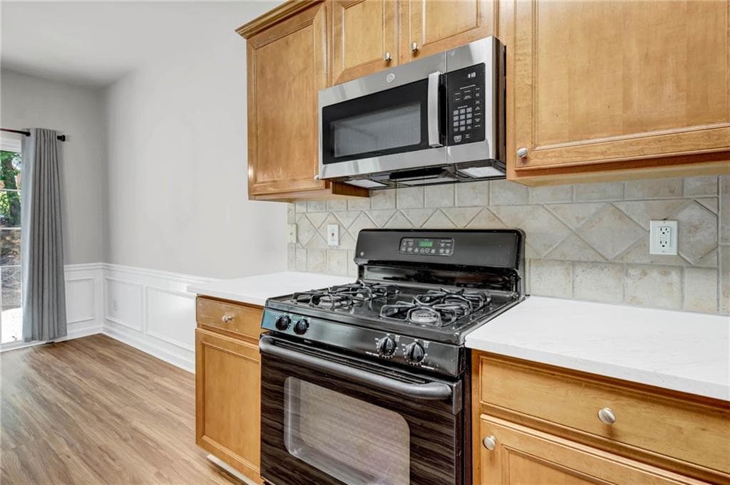 3 bedroom, 3 bathroom, 1,796 sq ft townhouse for rent at 2027 Polesdean Trace, Duluth, GA 30097 for $2,400 a month — photo 10