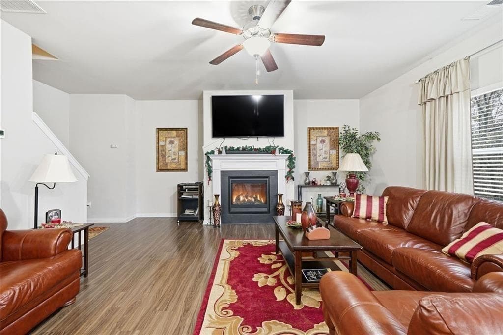 4 bedroom, 4 bathroom, 3,632 sq ft single family residence under contract at 151 Prominence Court, Canton, GA 30114 — photo 9